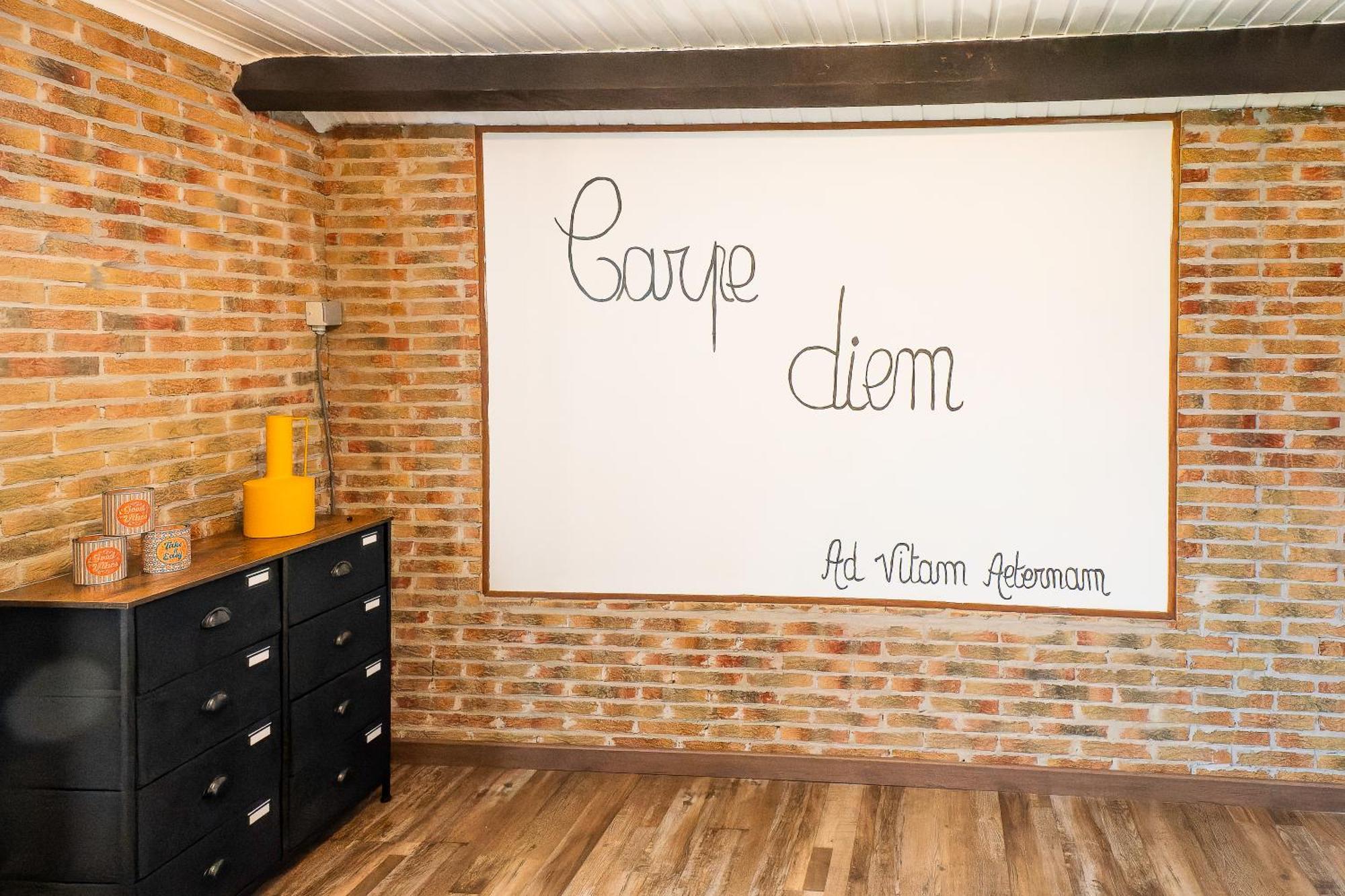 La Maison Jaune Casa de Férias *