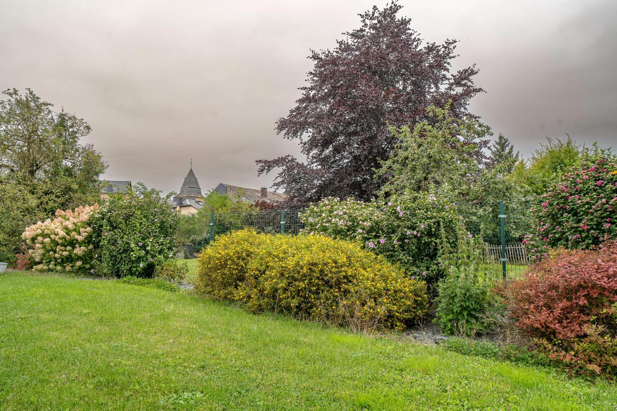 La Maison Jaune Sainte-Cécile